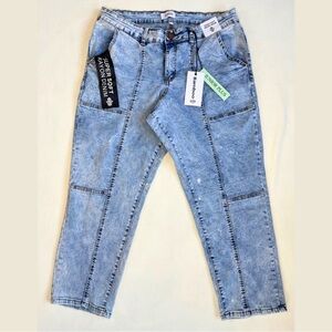 BAMBOO acid wash NWT jeans • size 14